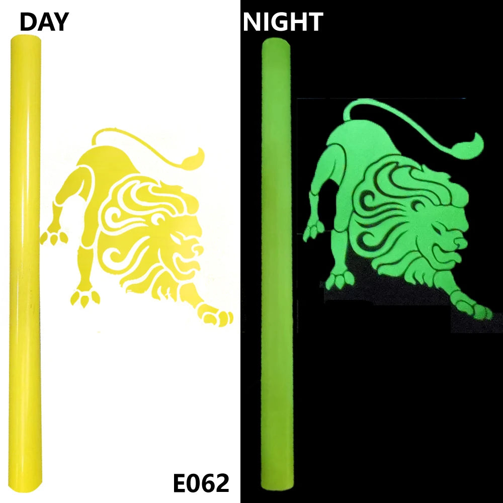Free Shipping 1 Sheet 30cmx20cm Luminous Heat Transfer Vinyl Glow In Dark Noctilucent Heat Press Machine Tshirt Iron On HTV
